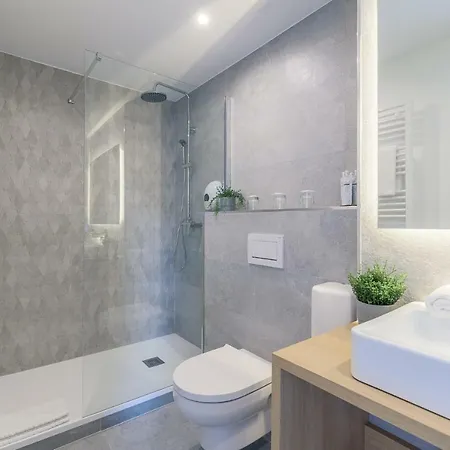 Fasthotel Biarritz Cote-basque - Un Fh Collection Otel Bidart