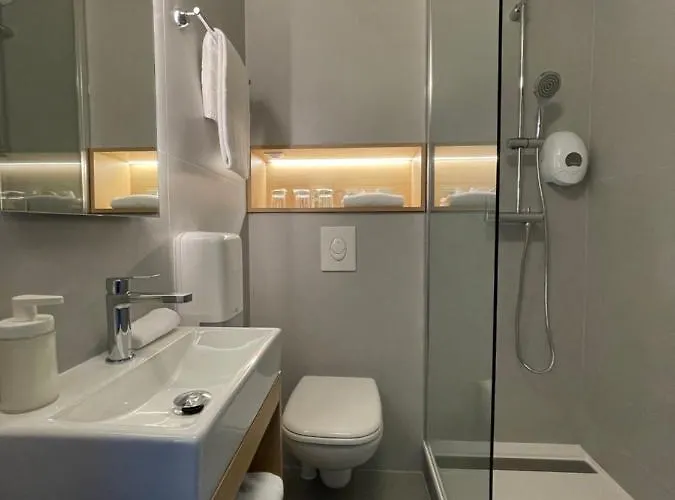 ホテル Fasthotel Biarritz Cote-basque - Un Fh Collection 2*